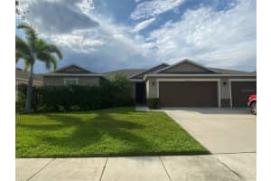 2975 BOATING BOULEVARD, KISSIMMEE, FL 34746 Sold 11/28/23