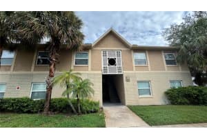 2401 BARLEY CLUB COURT, ORLANDO, FL 32837 Sold 10/25/23