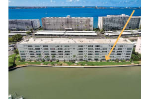 5925 SHORE BOULEVARD, GULFPORT, FL 33707 Sold 08/28/24