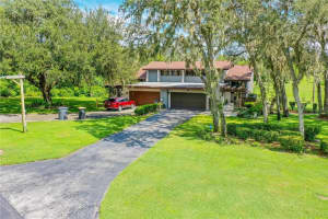 8 NOTTINGHAM WAY, HAINES CITY, FL 33844 Sold 01/31/24