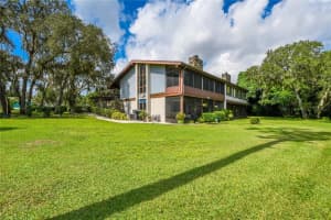 8 NOTTINGHAM WAY, HAINES CITY, FL 33844 Sold 01/31/24