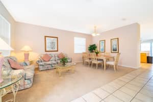 447 HIGHER COMBE DRIVE, DAVENPORT, FL 33897 Sold 12/28/23