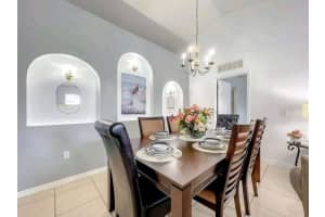 5892 ROYAL HILLS CIRCLE, WINTER HAVEN, FL 33881 Sold 12/04/23