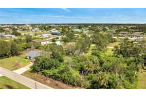 2720 POINCIANA COURT, PUNTA GORDA, FL 33950 - MLS#MFRS5092407