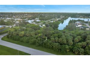 5016 SILVER BELL DRIVE, PORT CHARLOTTE, FL 33948 - MLS#MFRS5092420