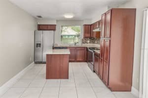 2229 CHURCHILL DOWNS CIRCLE, ORLANDO, FL 32825 Sold 11/02/23