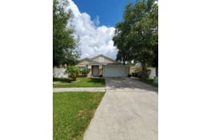 1180 EPSON OAKS WAY, ORLANDO, FL 32837 Sold 12/13/23