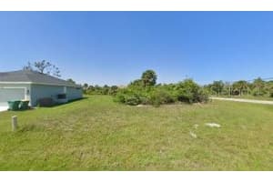 117 ARROW LN, ROTONDA WEST, FL 33947 - MLS#MFRS5092746