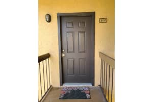 2001 CASCADES BOULEVARD, KISSIMMEE, FL 34741 Sold 04/10/24