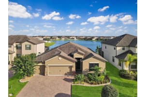 4307 SUMMER BREEZE WAY, KISSIMMEE, FL 34744 Sold 11/09/23
