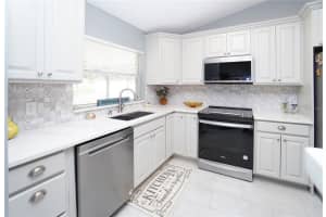 568 OAK BRANCH CIRCLE, KISSIMMEE, FL 34758 Sold 05/23/24