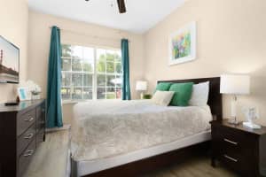 127 TROON CIRCLE, DAVENPORT, FL 33897 Sold 12/05/23