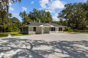 8941 E COUNTY ROAD 466, THE VILLAGES, FL 32162 Sold 09/08/25