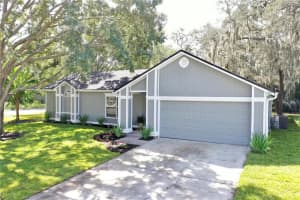 4255 SHADES CREST LANE, SANFORD, FL 32773 Sold 12/06/23