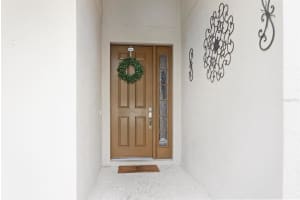 896 MARISA LANE, KISSIMMEE, FL 34744 Sold 12/20/23