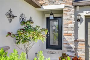 929 ANCHOR BEND DRIVE, RUSKIN, FL 33570 Sold 02/02/24