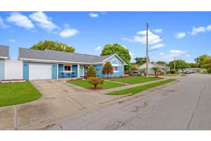 8440 BARNSTABLE PLACE, ORLANDO, FL 32827 Sold 02/26/24