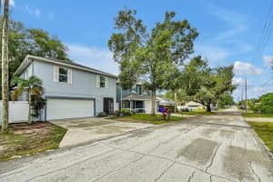 415 12TH STREET, SAINT CLOUD, FL 34769 Sold 11/01/24