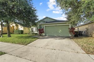2059 ROYAL RIDGE DR, DAVENPORT, FL 33896 Sold 02/20/24