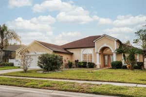 950 SENECA TRAIL, SAINT CLOUD, FL 34772 Sold 05/17/24