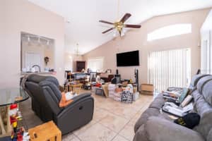 2513 HICKORY OAK BOULEVARD, ORLANDO, FL 32817 Sold 01/29/24