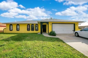 838 CONSUMER STREET, PALM BAY, FL 32909 Sold 01/27/25