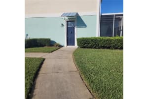 611 ELMHURST COURT, KISSIMMEE, FL 34744 Sold 03/11/24