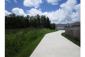 511 NOGALES COURT, KISSIMMEE, FL 34758 Sold 10/06/25