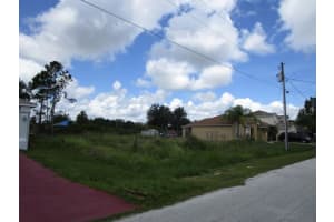 716 TOULON DRIVE, KISSIMMEE, FL 34759 Sold 10/06/25