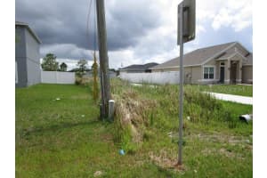 1114 HUDSON HARBOR LANE, POINCIANA, FL 34759 Sold 10/23/25