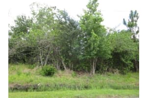 636 JAGUAR COURT, POINCIANA, FL 34759 Sold 10/23/25