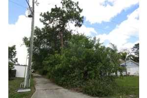 644 JAGUAR COURT, POINCIANA, FL 34759 Sold 10/23/25