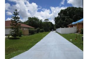 605 WALLABY LANE, POINCIANA, FL 34759 Sold 10/23/25