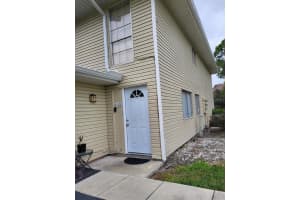 4126 YELLOW PINE LANE, ORLANDO, FL 32811 Sold 09/30/24