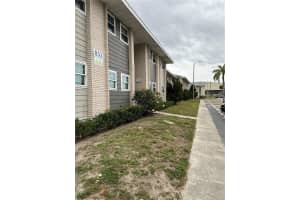 851 SKY LAKE CIRCLE, ORLANDO, FL 32809 Sold 03/06/24
