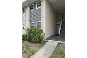 851 SKY LAKE CIRCLE, ORLANDO, FL 32809 Sold 03/06/24