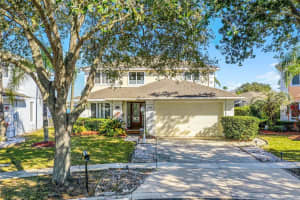 2903 SUNSET RETREAT COURT, KISSIMMEE, FL 34747 Sold 04/12/24