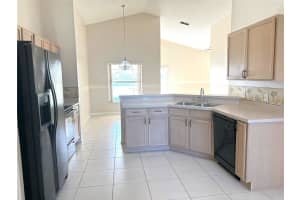 2480 HYBRID DRIVE, KISSIMMEE, FL 34758 Sold 04/12/24