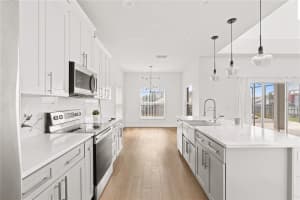 351 BRIDGEWATER DRIVE, DAVENPORT, FL 33897 Sold 07/01/24