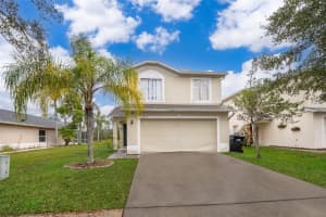 2205 HEATHWOOD CIRCLE, ORLANDO, FL 32828 Sold 05/29/24