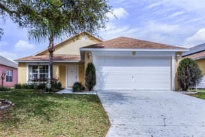 917 CASTERTON CIRCLE, DAVENPORT, FL 33897 Sold 05/21/24