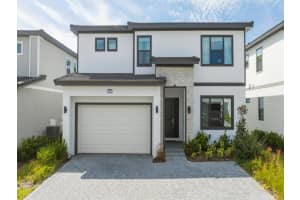 6122 HIGH SEAS DRIVE, ORLANDO, FL 32821 Sold 04/08/24