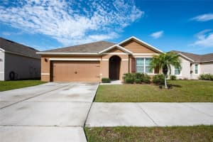 958 SHADY TREE LANE, DAVENPORT, FL 33897 Sold 07/15/24