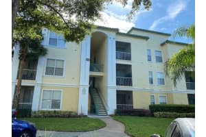 8805 DUNES COURT, KISSIMMEE, FL 34747 Sold 05/08/24