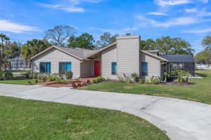 950 SHADOW OAKS ROAD, KISSIMMEE, FL 34744 Sold 10/03/24