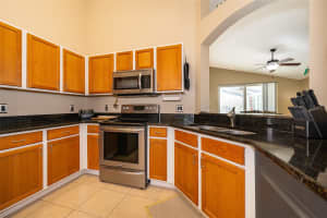 557 GLENEAGLES DRIVE, DAVENPORT, FL 33897 Sold 05/09/24