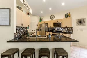 8048 KING PALM CIRCLE, KISSIMMEE, FL 34747 Sold 05/28/24