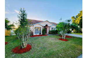 11830 NEWCHAPEL COURT, ORLANDO, FL 32837 Sold 07/15/24