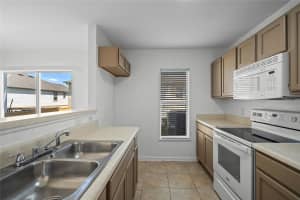 3829 HAMPSTEAD LANE, LAKELAND, FL 33810 Sold 06/12/24