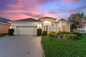100 Moss Ln, DAVENPORT